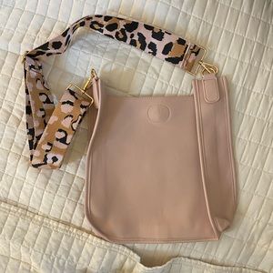 ah-Dorned Vegan Leather Bag with Leopard Strap